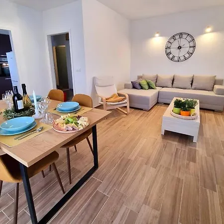 Apartamento Chi Chi *