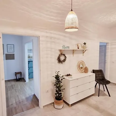 Chi Chi Apartment *